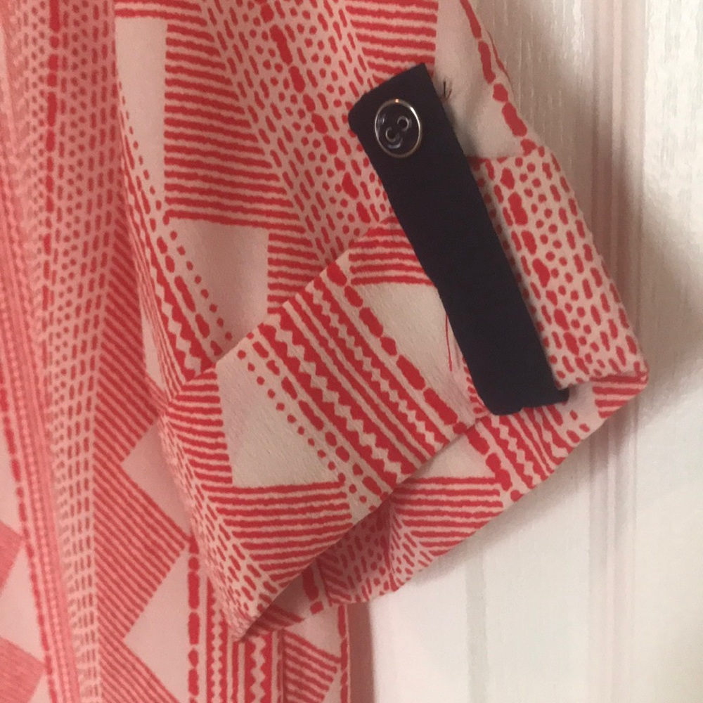 Patterned Top - Picture 2 of 3